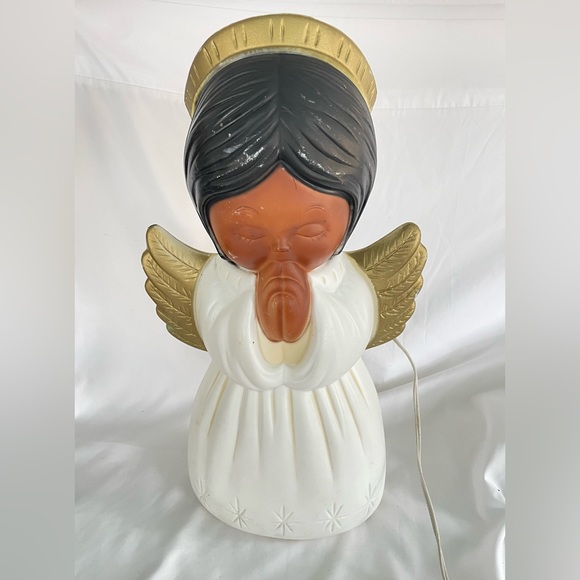 VTG Grand Ventures 18” Tall African American Angel Blow Mold Christmas 1999. - Picture 3 of 9